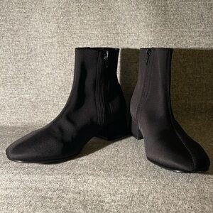 Jeffrey Campbell Katlyn Boot. NWT